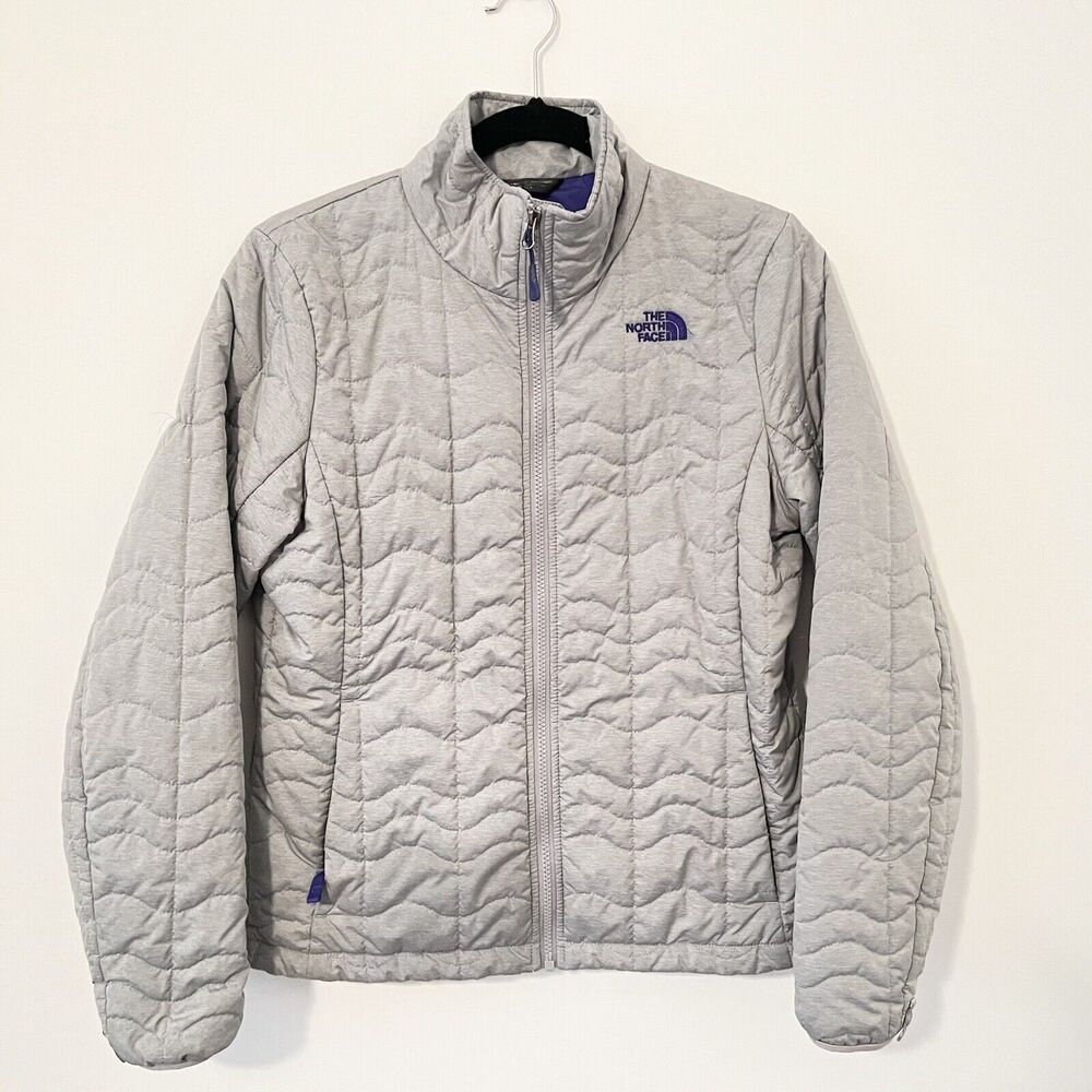 The North Face Women’s Gray & Purple Puffer Jacket Coat Lightweight EUC - Medium